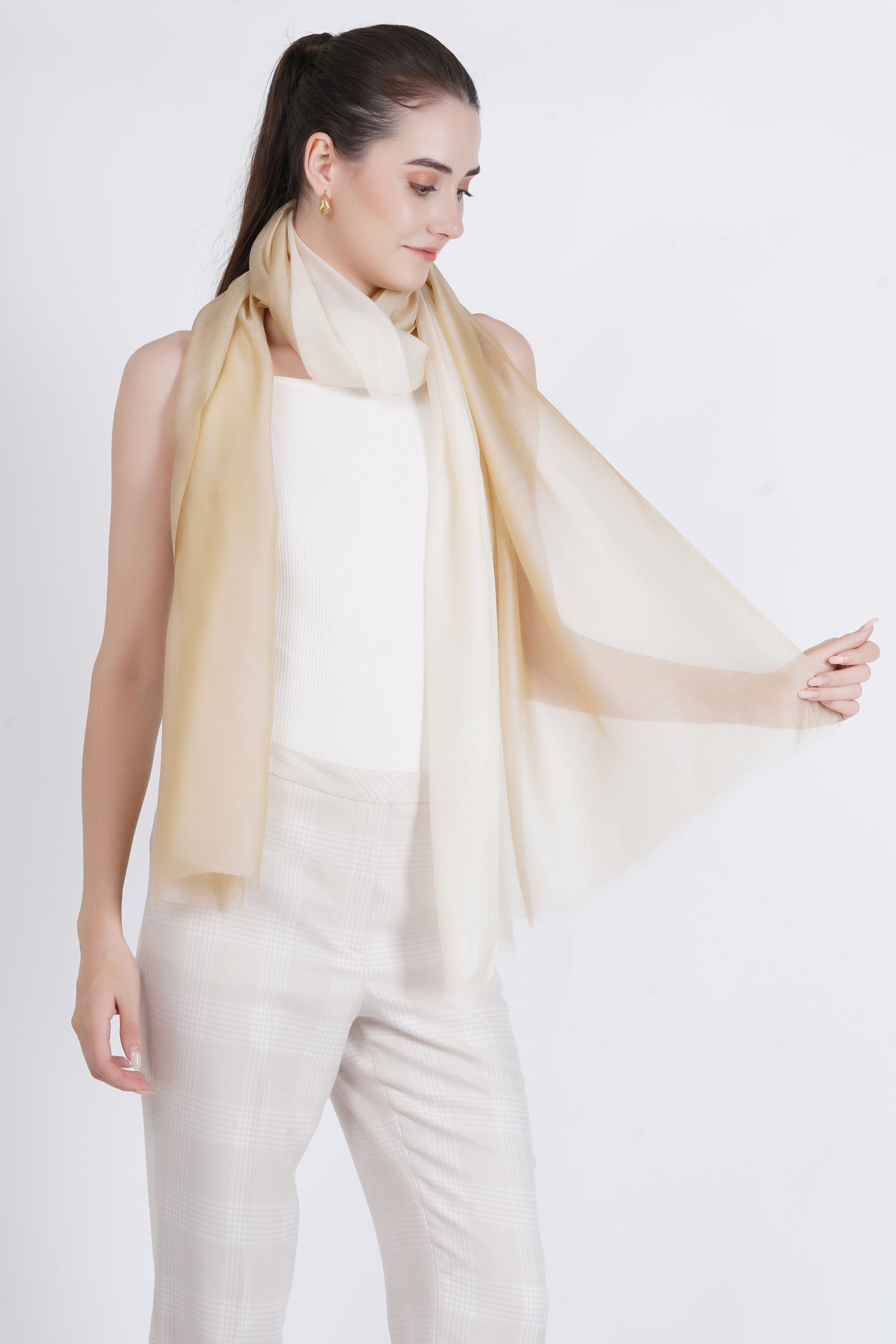 Creamy Silk Stole