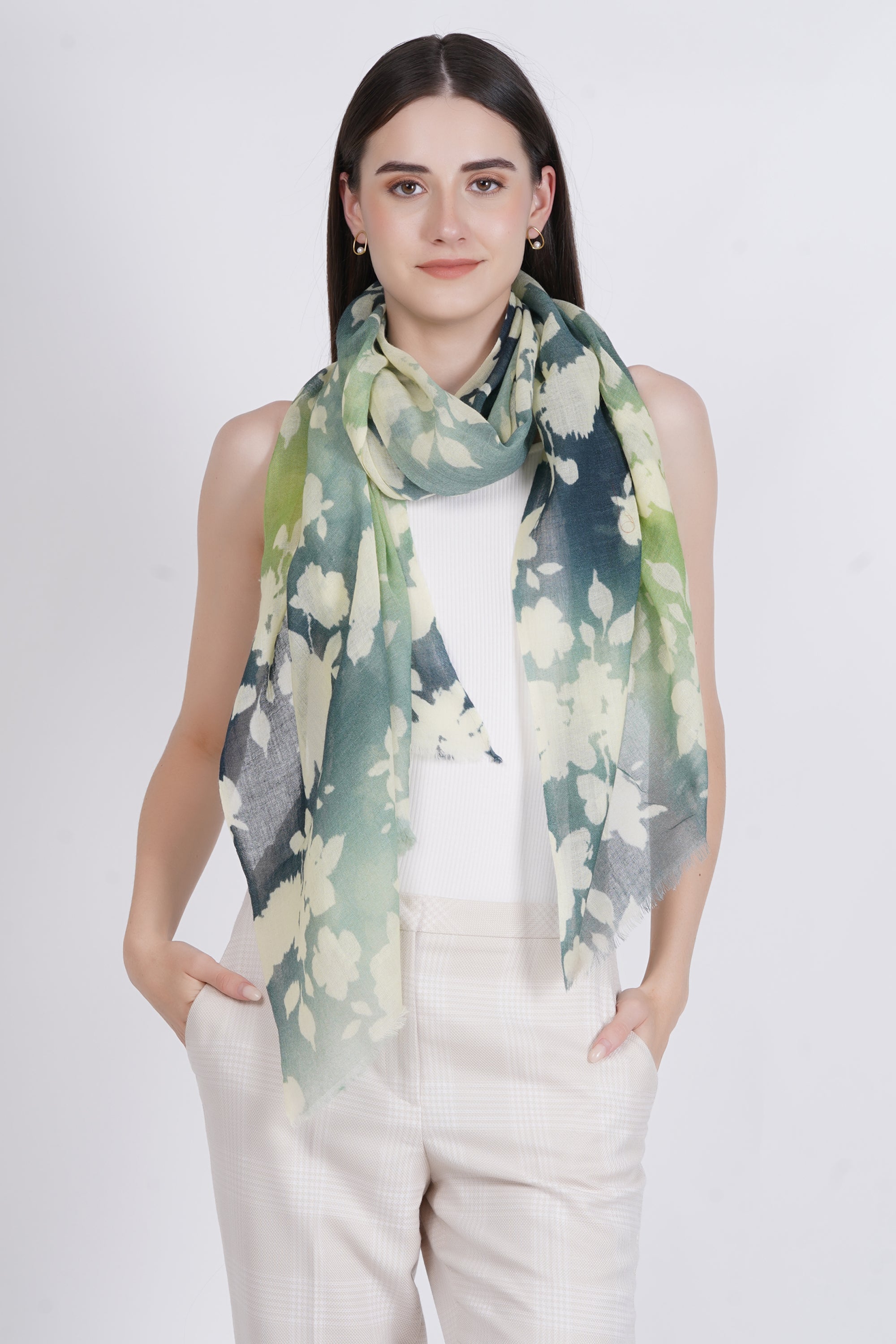 Green Floral Printed Fine Wool Stole