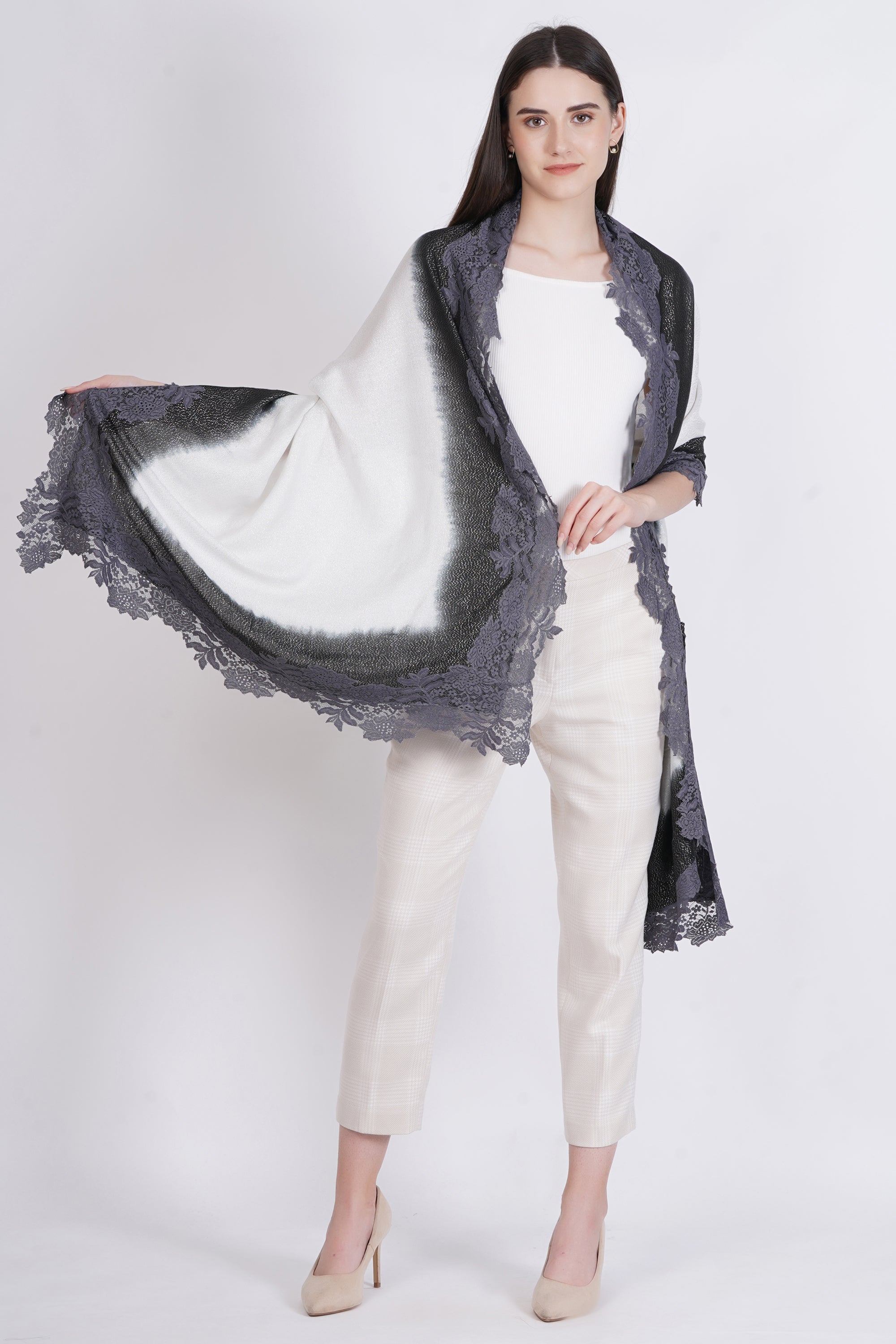 Visose Modal Stole with Lace