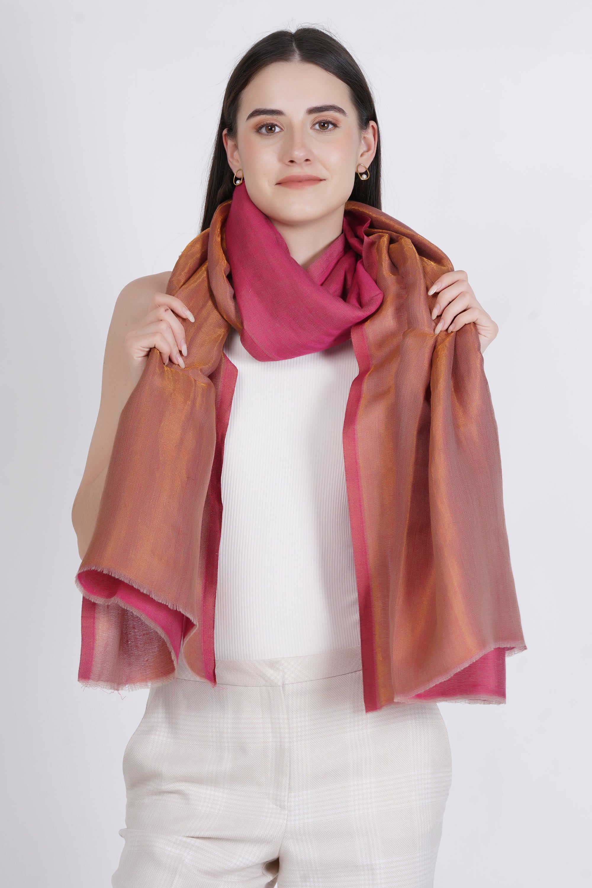 Dark Pink Fine Wool Reversible Lurex Stole